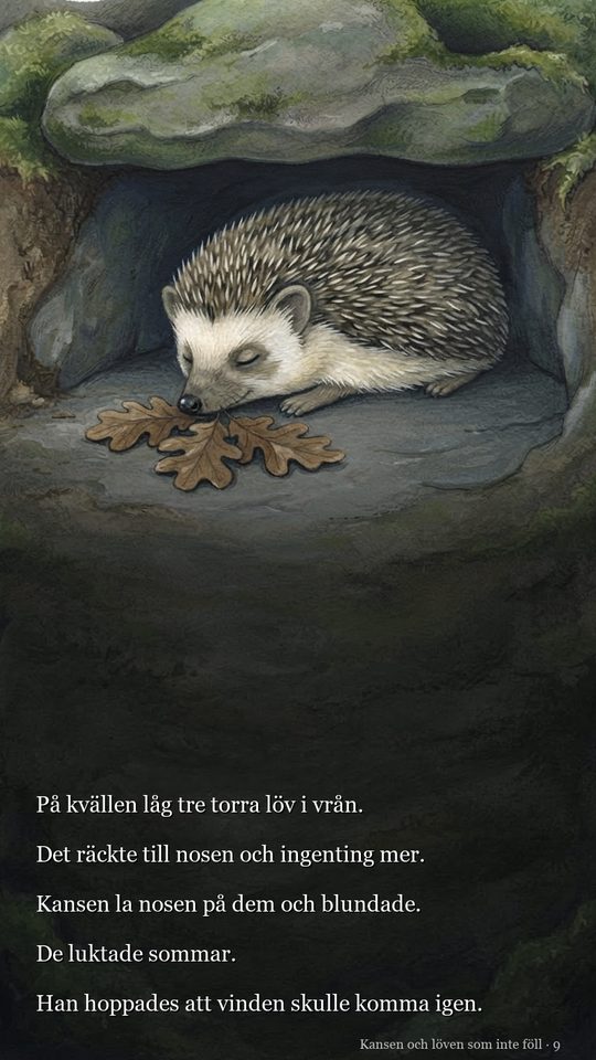 Kansen sover i vrån med nosen mot tre bruna eklöv, med sidans text under bilden.